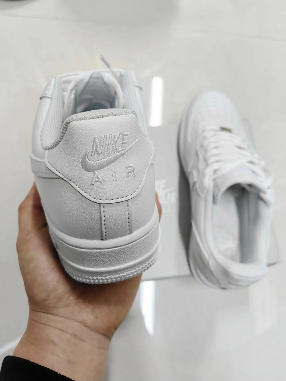Nike Men’s Air Force 1 Low - All White Leather